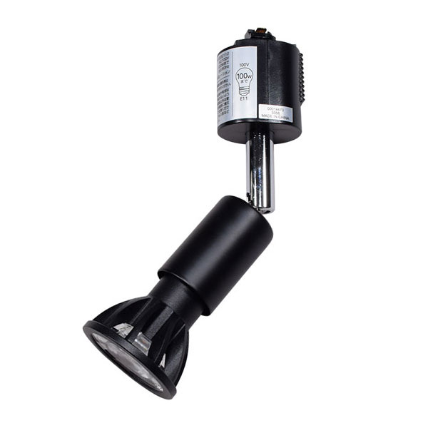 BeeLIGHTのLED電球「BH-0711ANC-BK-WW-Ra92」 + ライティングダクトレール用器具「YAZAWA ヤザワ ショート LCX100E112BK」のセット写真